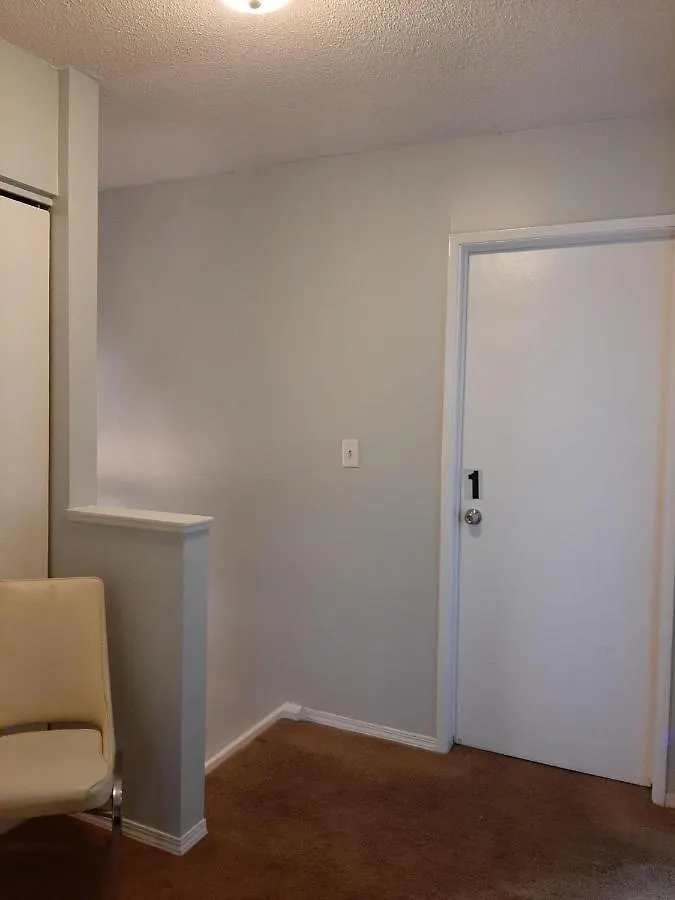Transcona Private Rooms With Shared Accommodation Winnipeg Guest house