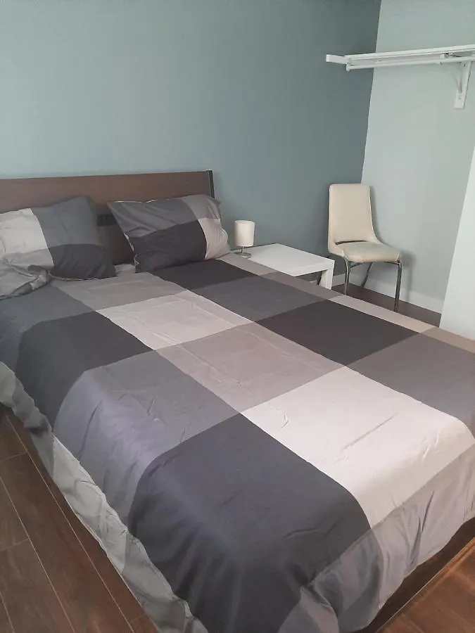 Guest house Transcona Private Rooms With Shared Accommodation Winnipeg